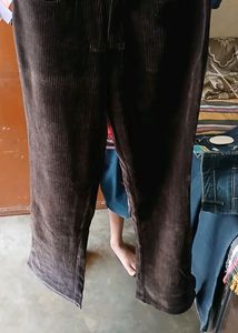 DARK BROWN VELVET PANT (TOTALLY NEW)