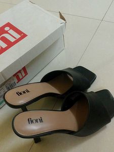 Fioni Heels