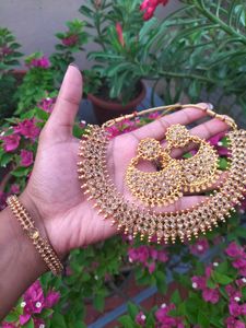 Jwellery Combo (Free Gift available)