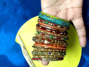 Gorgeous Set of Bangles 15