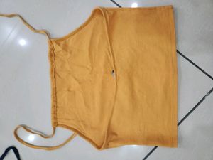 FOREVER 21 CROP TOP