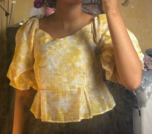 Floral Puff Sleeve Top