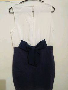 Stalk Brand New Dress M Size Bow Design On Back