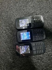 Nokia Basic Phones - Bundle