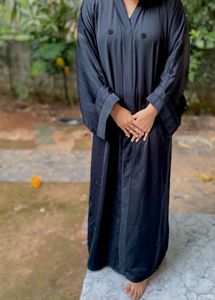 Elegant Black Abaya