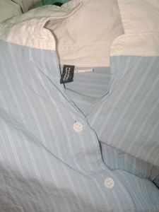 H&amp;M Striped Button-Down Shirt