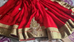 Beautiful Pure crepe Red Colour saree with  Golden