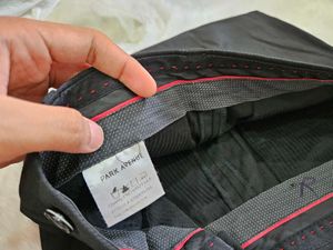 Orignal Park Avenue And Dockers Trousers 36 Inches