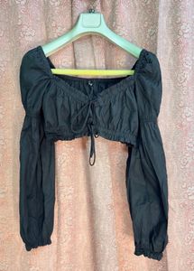 Black Long Sleeve Crop Top