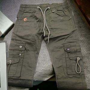 Ankle Length Six Pockets Joggers Green 3