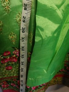 Elegant Green Embroidered Suit Set With Dupatta