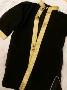 Long Kurta With Black Jacket/Emirati Thobe Set