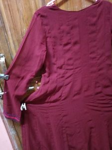 GentlyUsedElegant MaroonShiffonGeorget LongKurtaSe