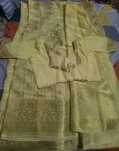 Elegant Saree with Blouse