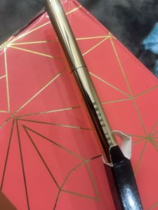 BOBBI BROWN lipstick
