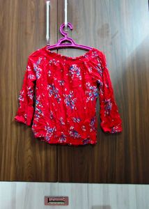 Off-shoulder Top