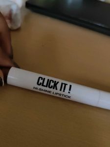 Click It ! Hi Shine Lipstick
