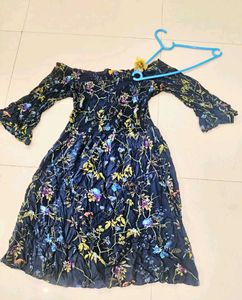 "Elegant Floral Off-Shoulder one piece Dress💙✨
