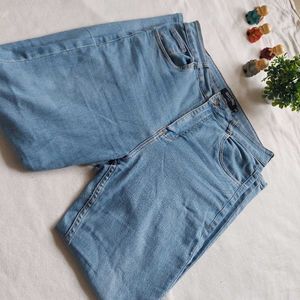 Light Wash Denim Jeans