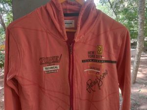 Men&#39;s Graphic Zip-Up Hoodie