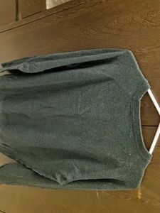 Green Pullover