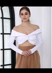 Chic White Off-Shoulder Crop Top