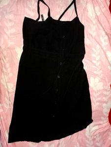 Black Sleeveless Button Down Dress.