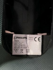 Philips Led + Tube Rechargable Torchlight