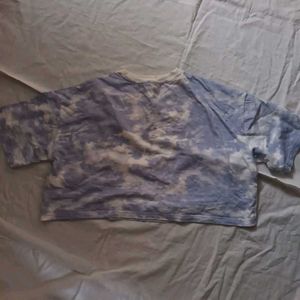 Tie-dye Graphic Crop Tee