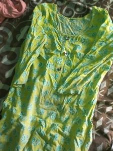 I&#39;m Selling Girls Suit
