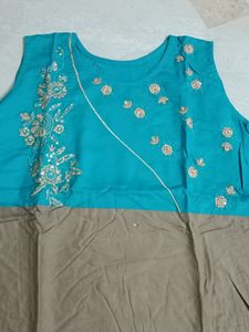 Women  Kurti