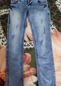 3 Button Blue Jeans For Girls Read Description 1st