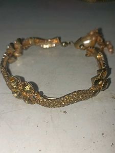 Golden Floral Bangle
