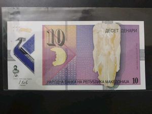 10 Dinara UNC- Macedonia Polymer Note