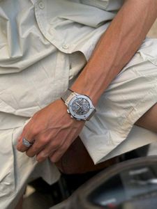 Stylish Men&#39;s Watch