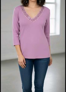 knitted /woven Top with A Classic V-line