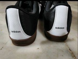 ADIDAS WINDX SNEAKERS