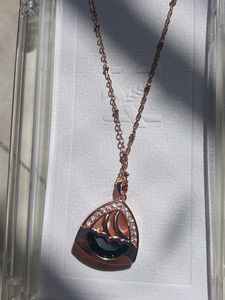 Neck Piece