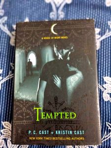 Combo Offer- House Of Night Novels