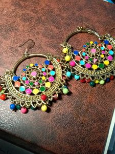 Un Used  New  Earrings