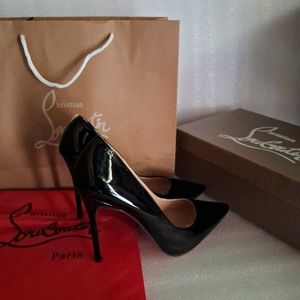 37 Christian Louboutin Heels