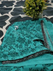 Teal Floral Print Saree