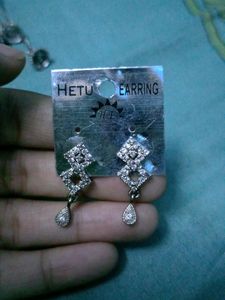 Earings