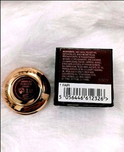 Charlotte Tilbury Airbrush Flawless Finish Powder