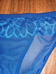 Clovia Fancy Bra Panty Set