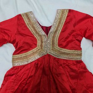Beautiful ✨️ Red & Gold Embellished Kurta