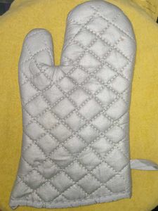 MICROOVEN GLOVES