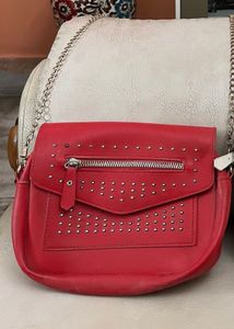 Korean Red bag🍄🥤