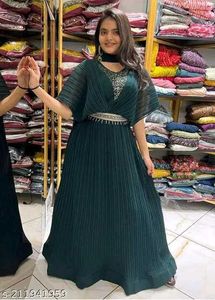 New Stayle Beautiful Women Gown Dress Inpoted Part
