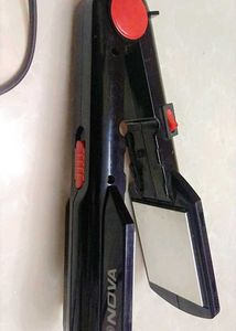 Nova Hair Straightener With - Free Belt
